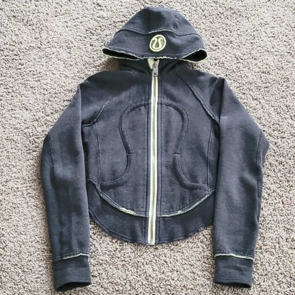 Lululemon Shaped Scuba Hoodie Size 2 - Picture 2 of 9